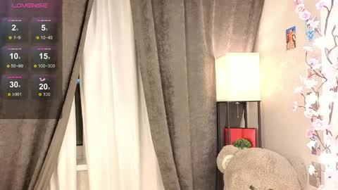 Lily online show from 05.27.26