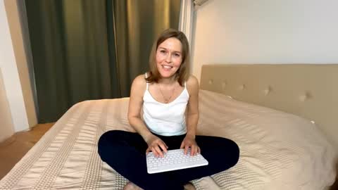 Snapshot of lizacams chatting on 03.05.26 Liza online show from 03.05.26