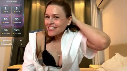 Snapshot of lizacams chatting on 04.09.26 Liza online show from 04.09.26