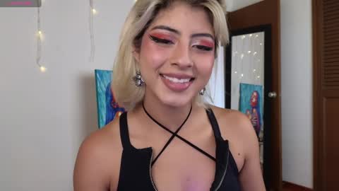 Snapshot of lizambarr chatting on 01.23.25 Lizeth online show from 01.23.25