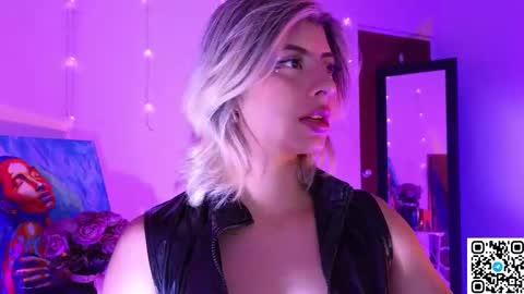 Snapshot of lizambarr chatting on 09.14.25 Lizeth online show from 09.14.25