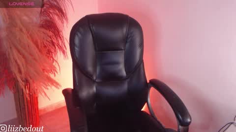 Snapshot of lizbedoutx chatting on 03.03.26 lizbedoutx online show from 03.03.26