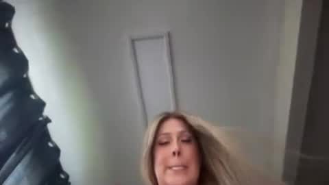 Snapshot of lizpurrxxx chatting on 06.28.26 Liz Purr online show from 06.28.26