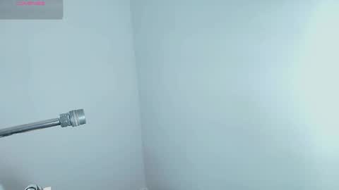 Snapshot of lizz_tender chatting on 10.13.25 Lizz online show from 10.13.25