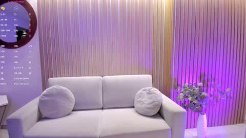 Lizzi  online show from 03.12.25