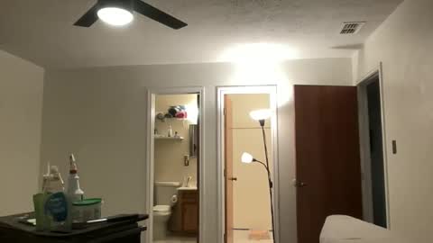 Lizzy online show from 01.16.26