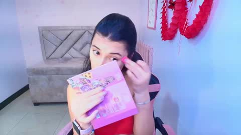 Lizzy SCHEDULE BROADCASTING Monday-Saturday 11am4pm Colombia online show from 02.14.25