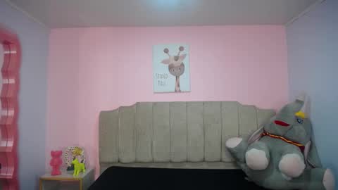 Lizzy SCHEDULE BROADCASTING Monday-Saturday 11am4pm Colombia online show from 02.23.25