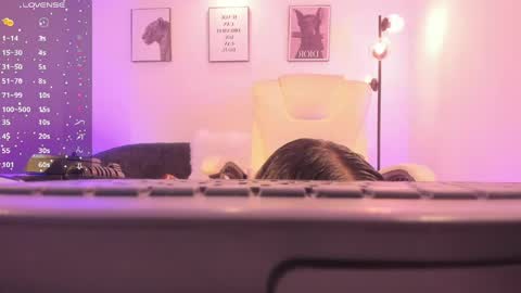 lizzyponcee online show from 05.10.26