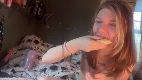 lizzybunny online show from 01.29.25