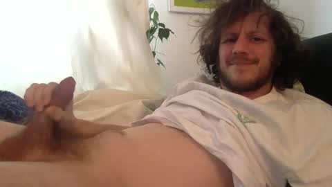 Snapshot of llazer1 chatting on 02.01.26 llazer1 online show from 02.01.26