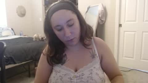 llena_de_lechee online show from 09.08.25