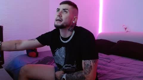 lliamm 2 online show from 01.30.25