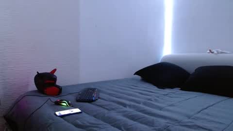 lliamm 2 online show from 02.01.25