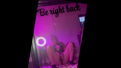 Snapshot of llilacblu chatting on 02.20.26 Lillac online show from 02.20.26