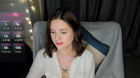 Snapshot of llkadream chatting on 02.22.25 Arina online show from 02.22.25