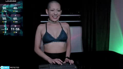 Lynx Mist online show from 12.18.24