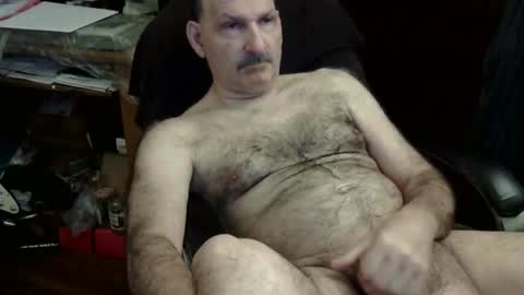 loades182025 online show from 02.02.26