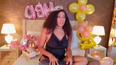 Snapshot of loana_vegas chatting on 02.24.26 LOANA online show from 02.24.26