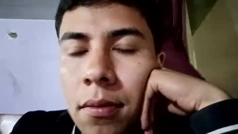 lof_ly08 online show from 03.05.25