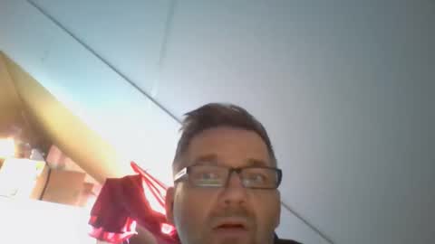 lofkok online show from 04.12.26