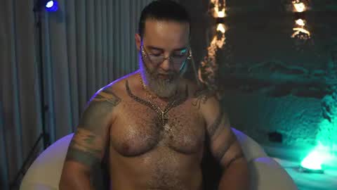 logan_cardenas1 online show from 06.11.26