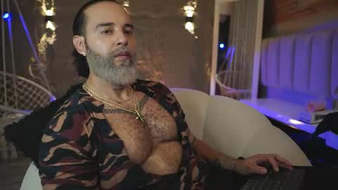 logan_cardenas1 online show from 06.12.26