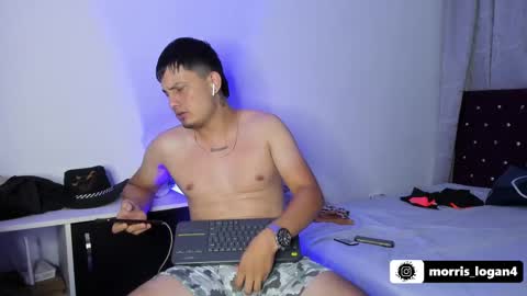 Logan morris online show from 02.11.25