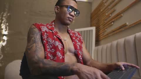 logan_varela online show from 04.25.26