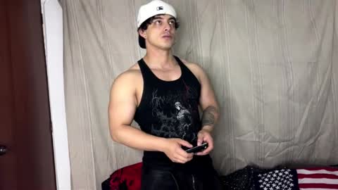 Snapshot of logan_x3 chatting on 01.18.26 Logan online show from 01.18.26