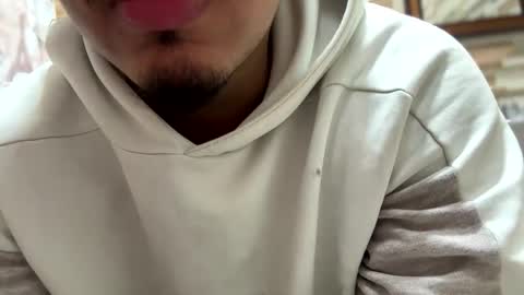 Snapshot of logandaimond chatting on 02.01.26 logandaimond online show from 02.01.26