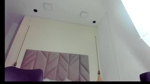 LoganGreys online show from 02.17.26