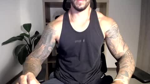 Snapshot of loganhod chatting on 05.14.26 Logan Wolfp online show from 05.14.26