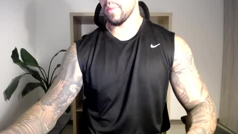 Snapshot of loganhod chatting on 05.19.26 Logan Wolfp online show from 05.19.26