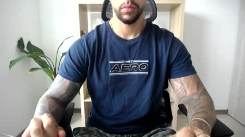 Snapshot of loganhod chatting on 05.21.26 Logan Wolfp online show from 05.21.26