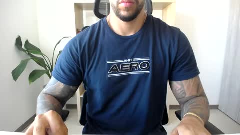Snapshot of loganhod chatting on 05.24.26 Logan Wolfp online show from 05.24.26