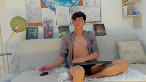 loganoficialx online show from 02.15.26