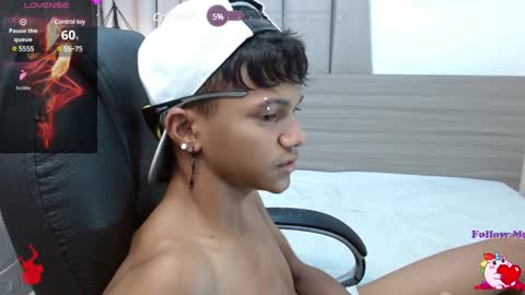 Snapshot of loistwink_1 chatting on 01.16.25 LOUIS online show from 01.16.25