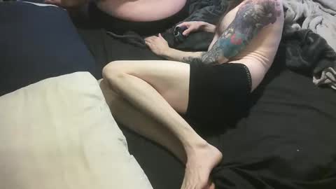 lokichris637016 online show from 04.13.26