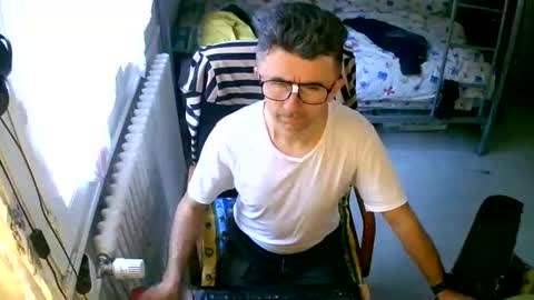 lokoum39 online show from 11.08.25