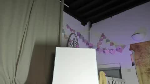 lola_belgium online show from 03.06.25