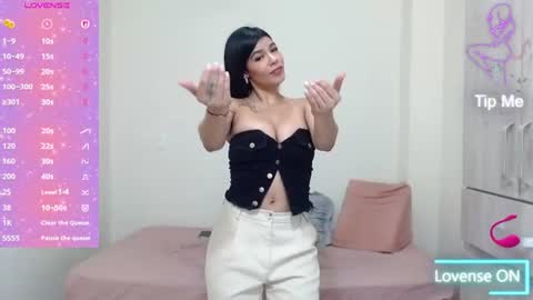 Snapshot of lola_calypso chatting on 07.17.26 Lola Calypso online show from 07.17.26