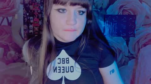 Snapshot of lola_chi chatting on 12.14.24 Lola Chi online show from 12.14.24