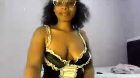 Lola Coco online show from 07.06.26