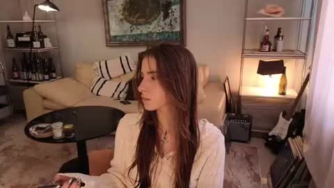 Lola online show from 07.05.26