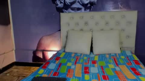 lola red online show from 02.13.25