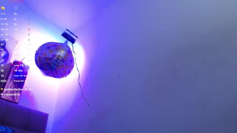 Snapshot of lola_wish chatting on 11.20.25 lola_wish online show from 11.20.25