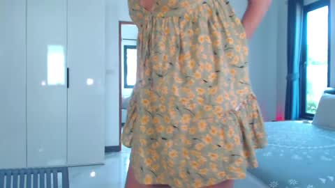 Lola online show from 04.21.26