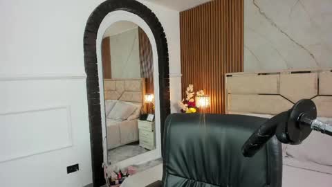 Snapshot of lolaangellx chatting on 04.30.26 Lola Angel online show from 04.30.26