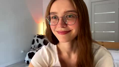 lolaatate online show from 03.17.26